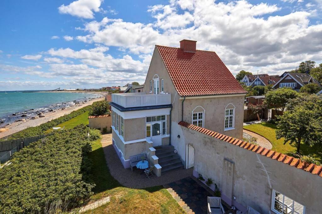 Exceptionel Beach House At The Ocean Гиллеляйе Экстерьер фото